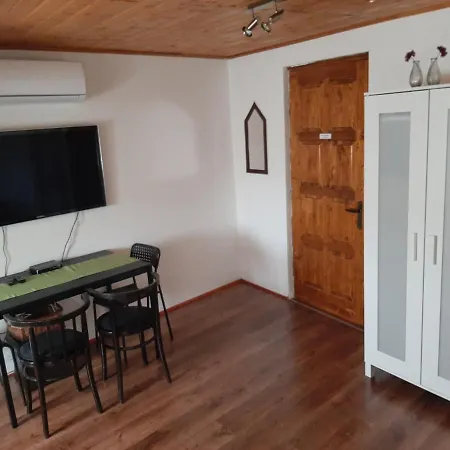 Zaszloshaz Guest house